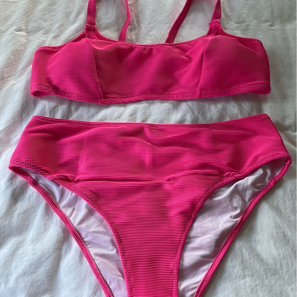 NWT Live Life On The Beach Neon Pink 2 Piece Swimsuit XL